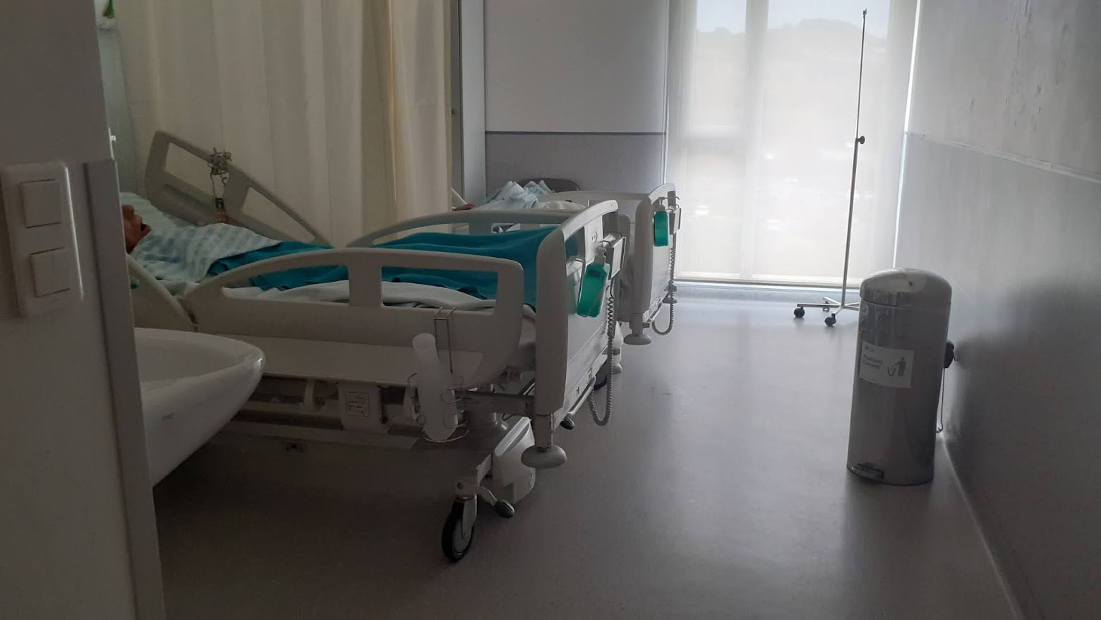 Cerca de 14 % das camas hospitalares estão ocupadas por pessoas sem resposta social