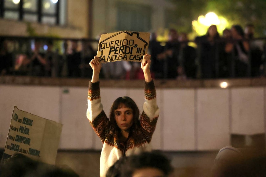 Pedro Abrunhosa e Bordalo II colocam-se do lado dos manifestantes no Porto
