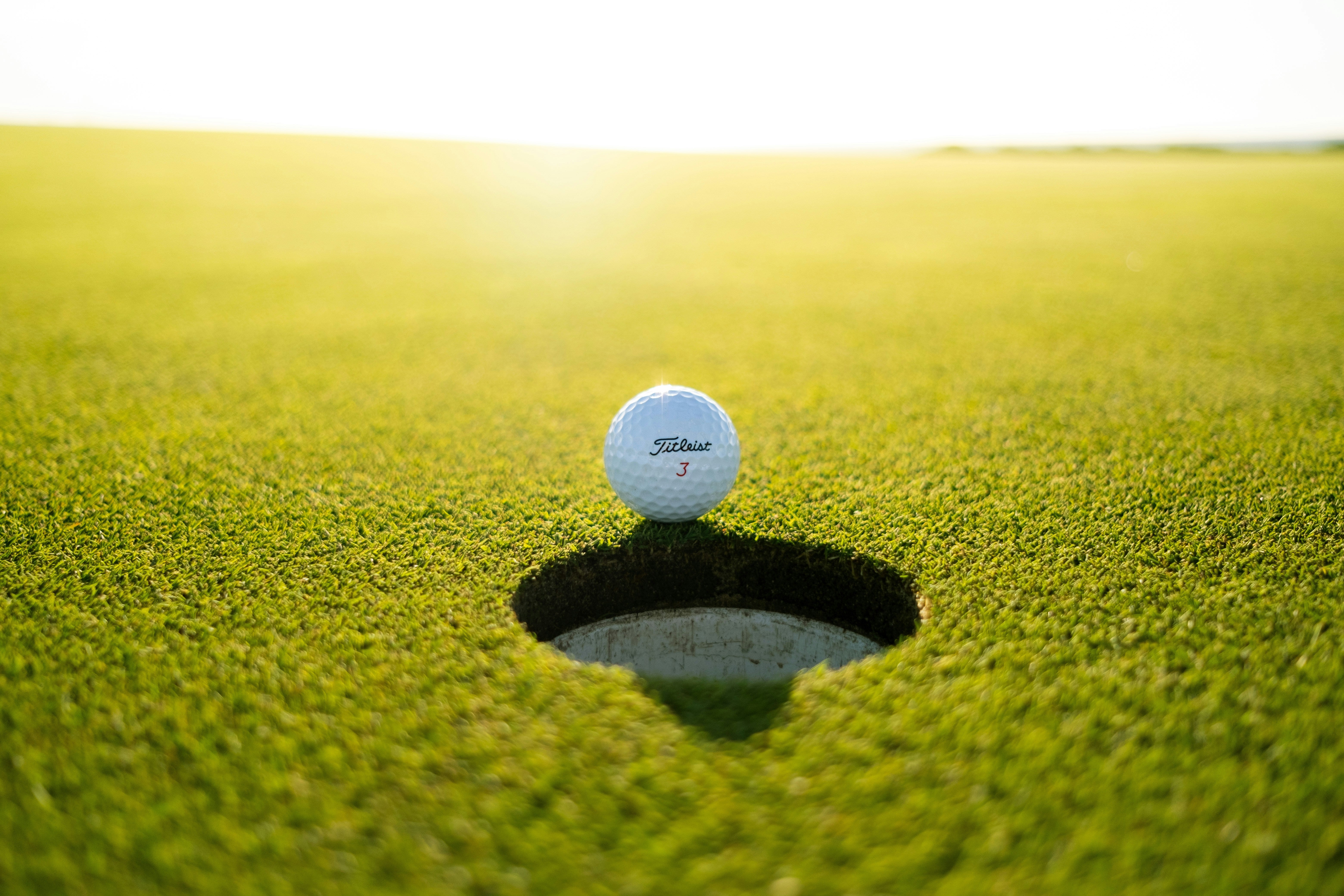 Daniel Rodrigues sobe à liderança do Open da Turquia de golfe