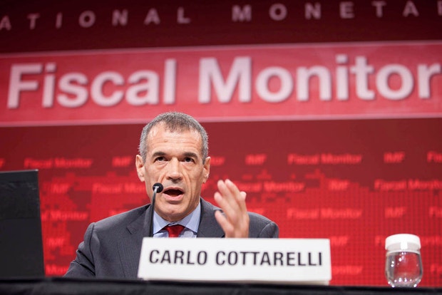 Carlo Cottarelli, em divergência com Subir Lall
