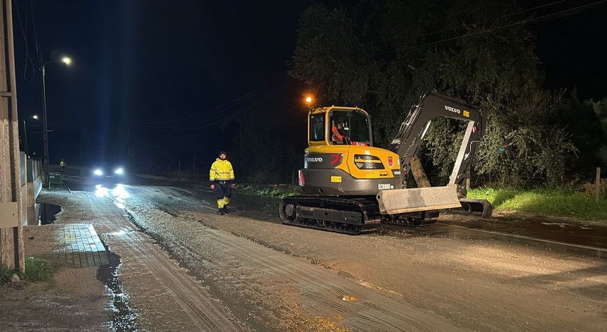 Tempestades fizeram mais de 1.200 desalojados por todo o país