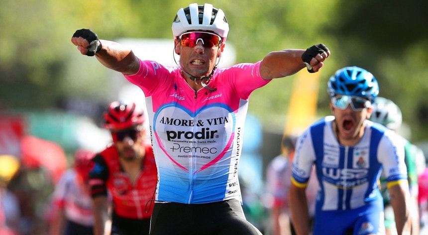 Davide Appollonio venceu a primeira etapa da Volta a Portugal
