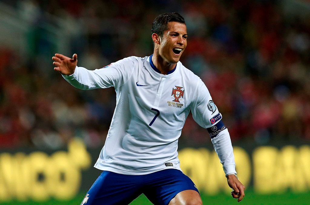  14 de novembro - Cristiano Ronaldo torna-se no melhor marcador em europeus ap&oacute;s tento marcado &agrave; Arm&eacute;nia 