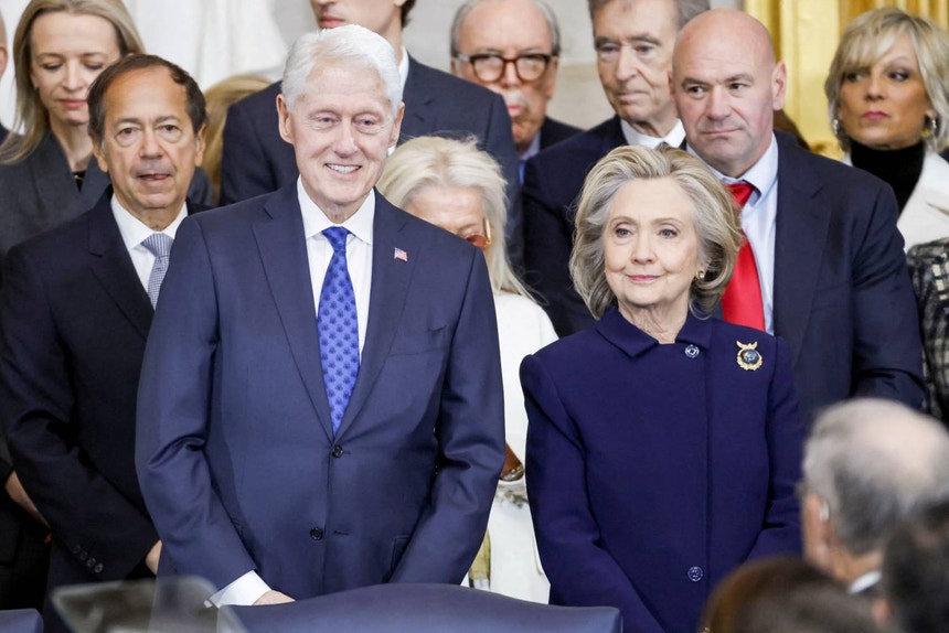 Bill e Hillary Clinton aceitam depor no Congresso sobre caso Epstein 