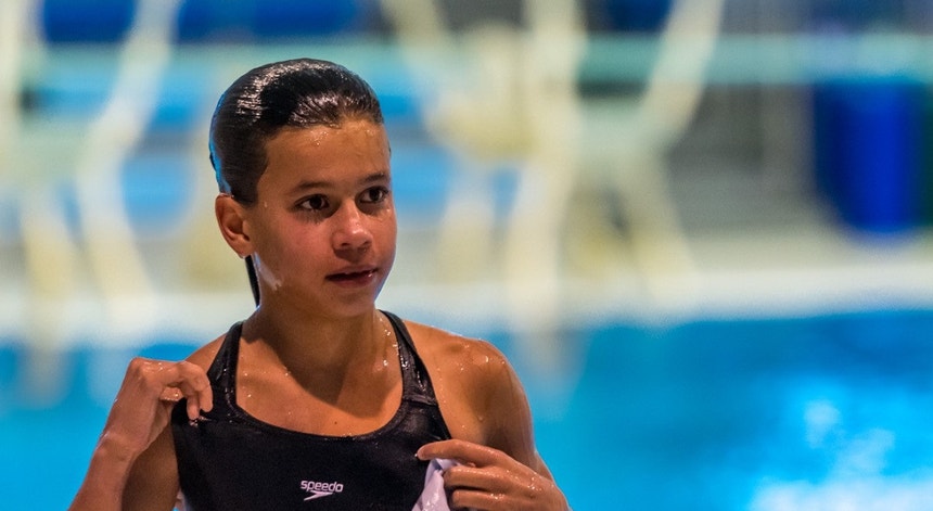 Luísa Fragoeiro saltou a um nível elevado no Campeonato do Mundo de saltos para a água para juniores
