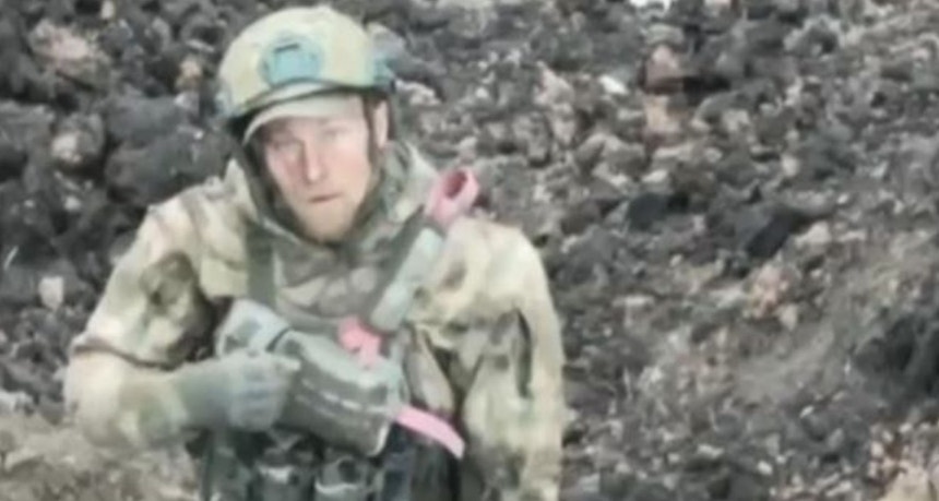 Video.  Ein russischer Soldat ergibt sich in Bachmut einer ukrainischen Drohne