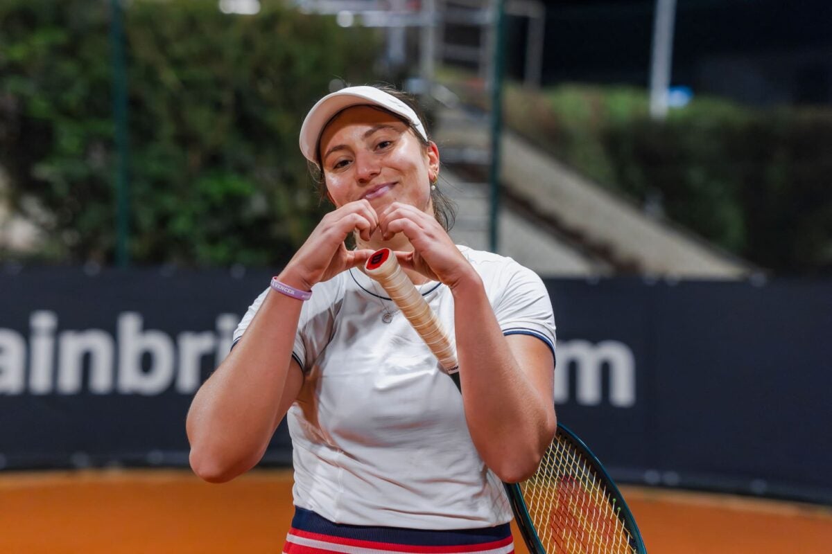 Noite histórica no ténis feminino mantém vivo o sonho português na Billie Jean King Cup