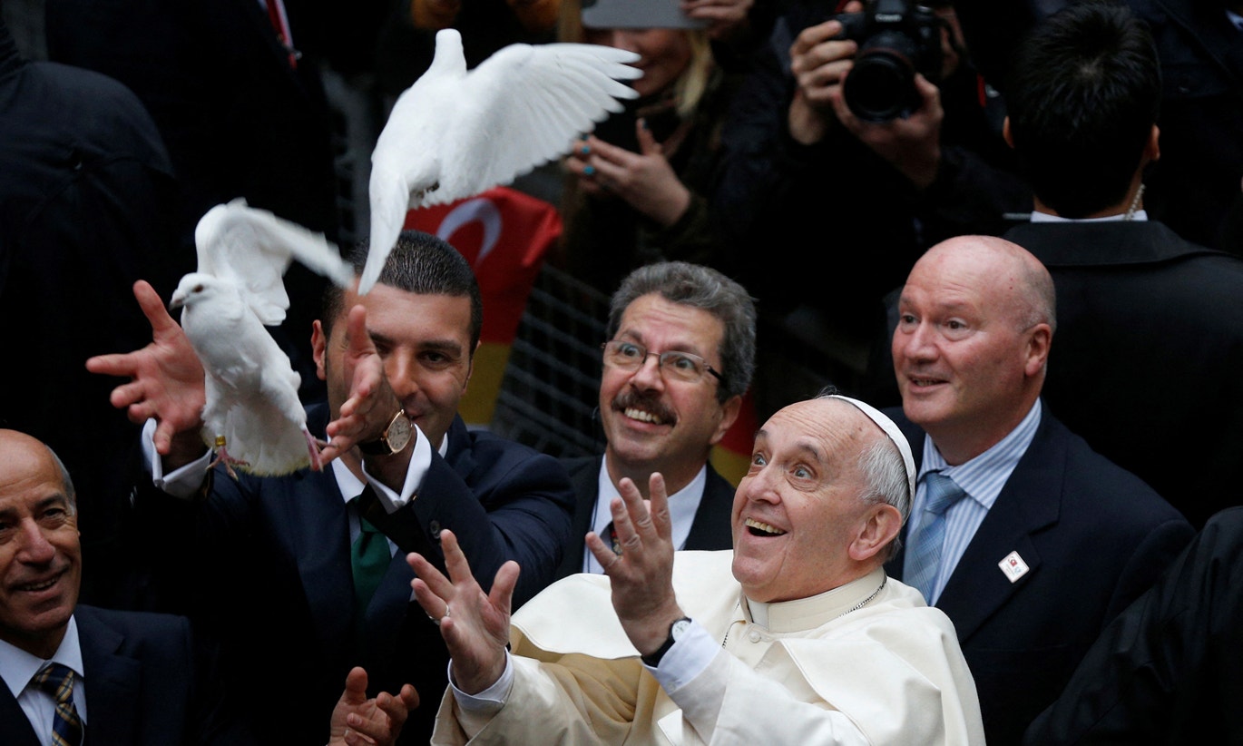  Istambul, Turquia. Catedral Cat&oacute;lica do Esp&iacute;rito Santo | Stoyan Nenov - Reuters 