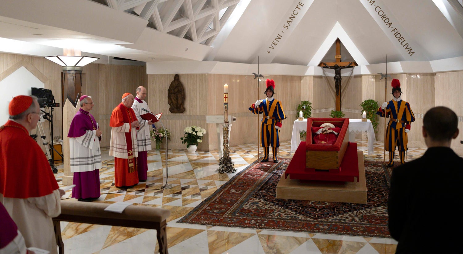 O Legado do Papa Francisco: Um Momento de Luto e Reflexão