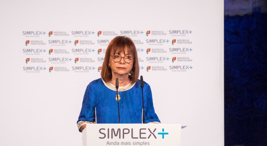 A ministra Maria Leitão Marques vai explicar ao pormenor as vantagens do novo Simplex +
