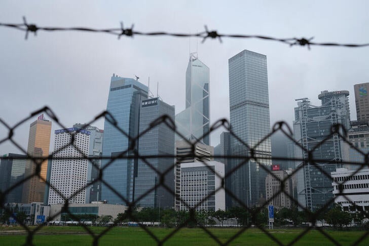 Hong Kong lança em 2027 projeto-piloto para importar cuidadores de idosos