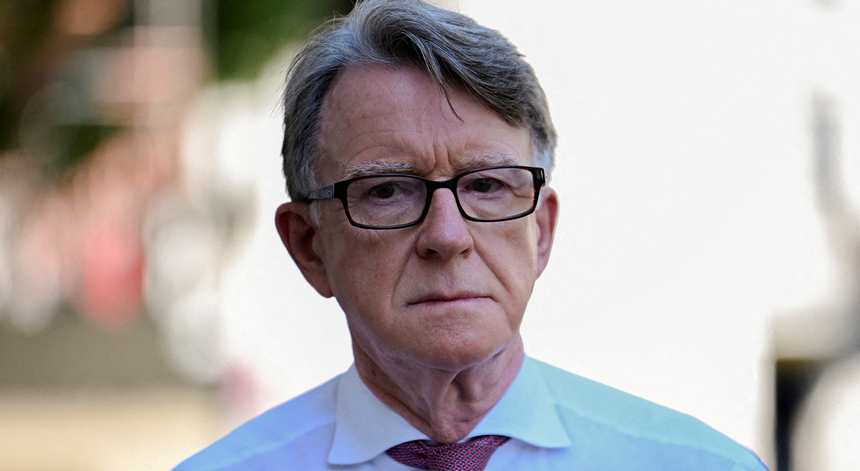 Imagem ilustrativa: Ex-ministro Peter Mandelson renuncia ao Partido Trabalhista após divulgação de