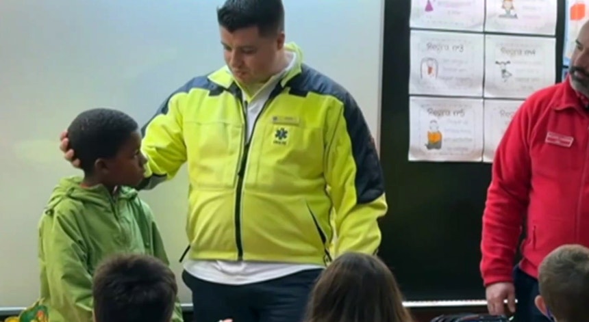 RTP foi conhecer Rodrigo. Criança salvou a mãe com telefonema para o INEM