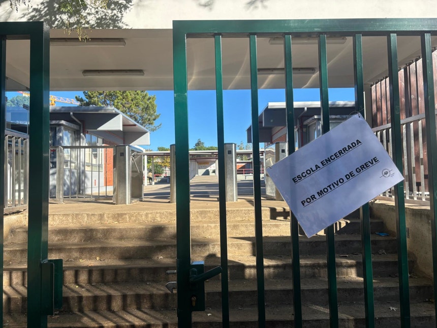 Imagem de Greve na função pública com adesão de cerca de 60% nos setores da Educação e Saúde