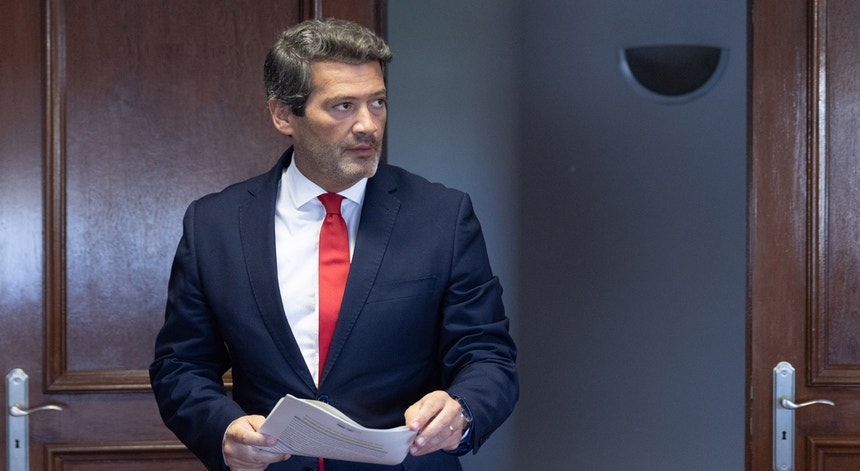 Chega insiste na demissão do MAI e diz que há "degradação da autoridade do Estado"