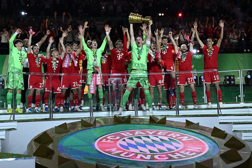 Bayern vence Taça da Alemanha e assegura `dobradinha` com `hat-trick` de Kane
