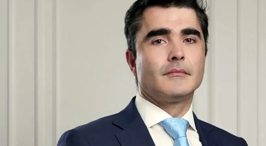 Imagem de Abuso de menores. Relação mantém prisão preventiva a ex-adjunto do Ministério da Justiça