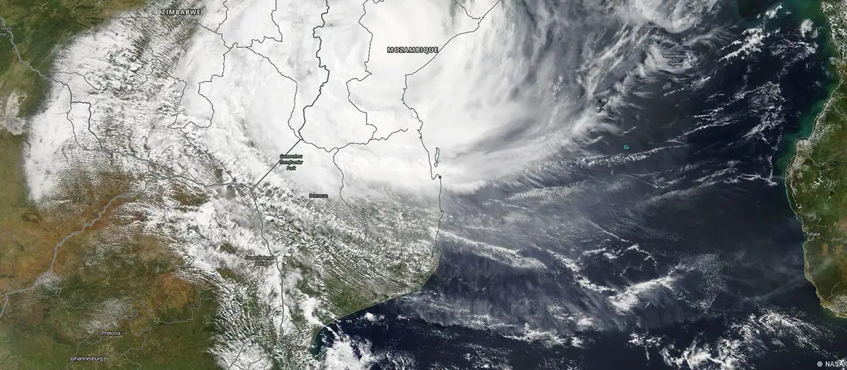 Moçambique em alerta para ciclone intenso e ventos até 250 km/h