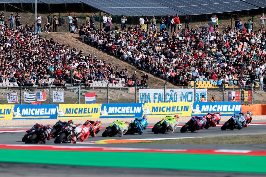 Imagem de Autódromo recebeu 183.000 espetadores, um novo recorde