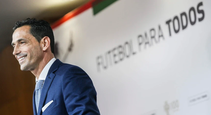 Imagem de Nuno Lobo lamenta decisão de AG do Benfica recusar proposta contra Proença