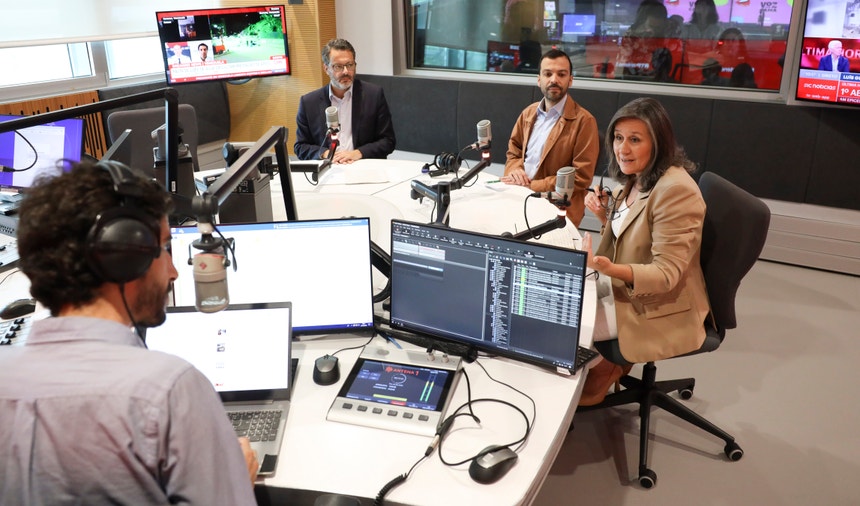 Imagem de Prestação Social Única. PS garante fiscalização e avisa que valor não fez parte do acordo com PSD
