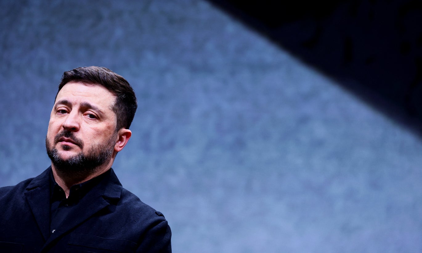 Trump avisa Zelensky que tem de "se mexer" se quiser acordo com Moscovo