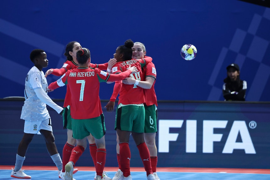 Imagem de Portugal vence Japão e está nos quartos de final do Mundial feminino de futsal
