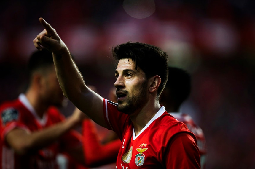 O líder Benfica goleou este domingo em casa o Tondela por 4-0
