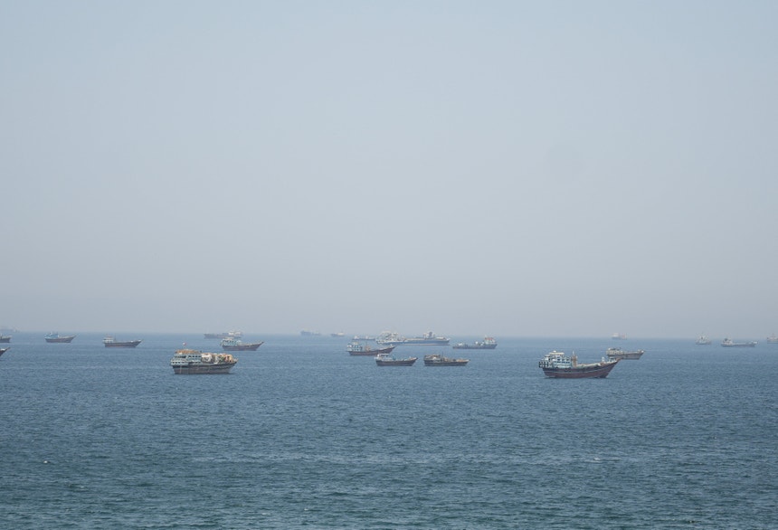 Irão. Guarda Revolucionária ameaça cobrar pelo uso de cabos submarinos no Estreito de Ormuz