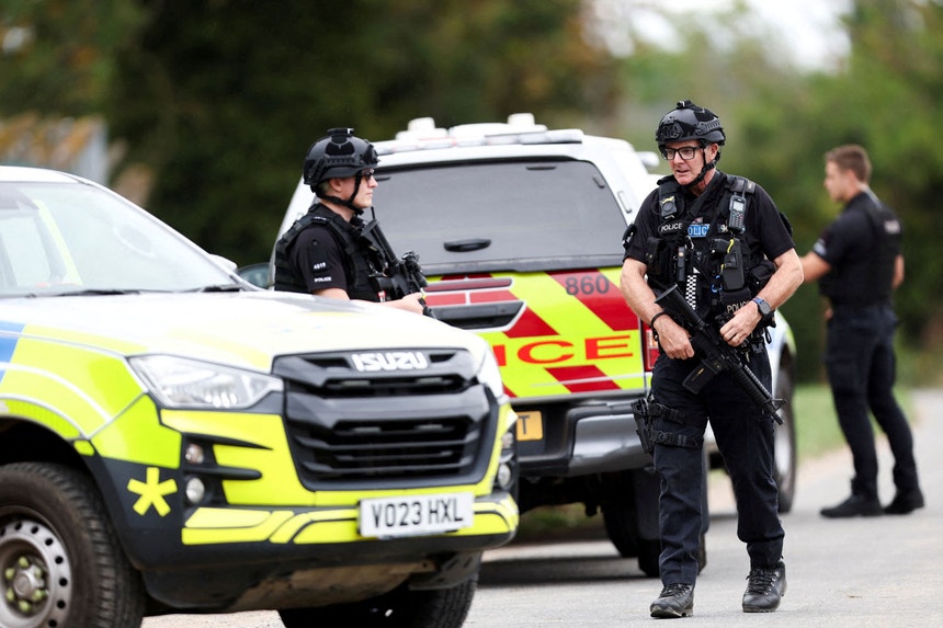 Imagem de Cinco suspeitos de terrorismo detidos em Inglaterra junto a base usada pelos EUA
