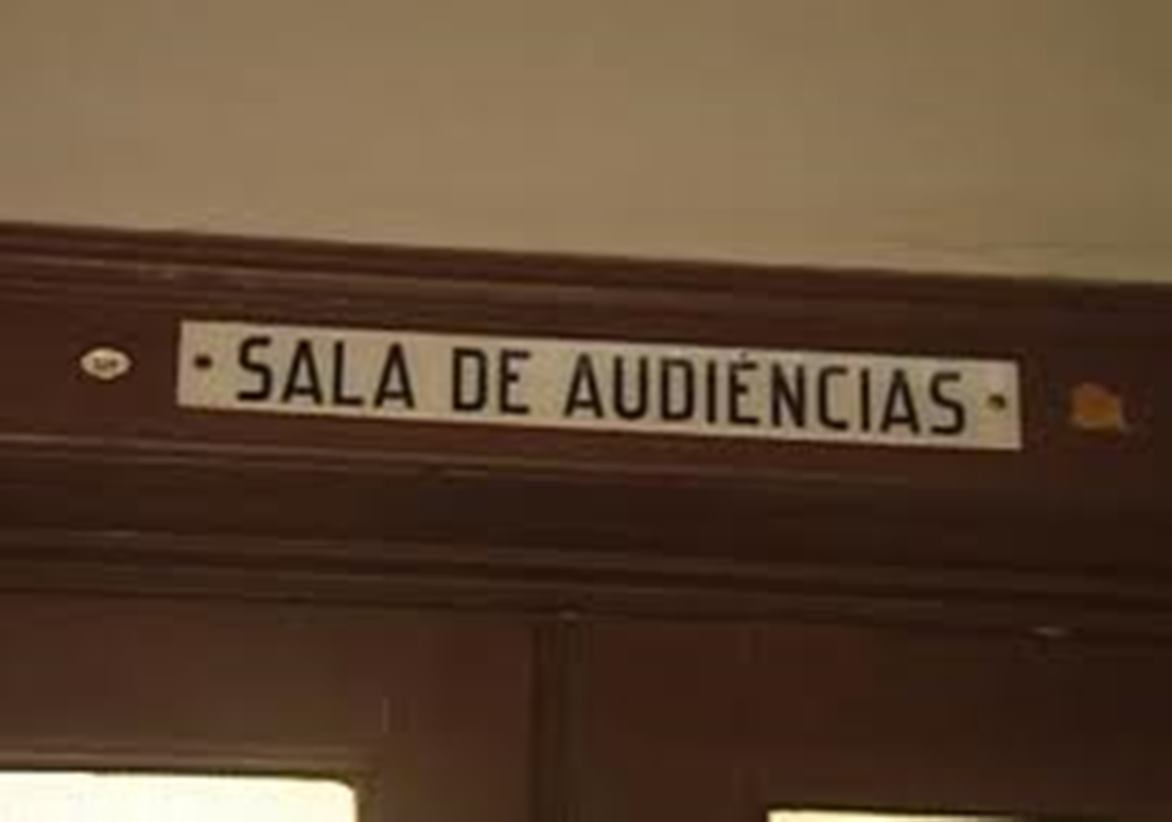 Sindicato dos Oficiais de Justi�a v� uma m�o cheia de nada