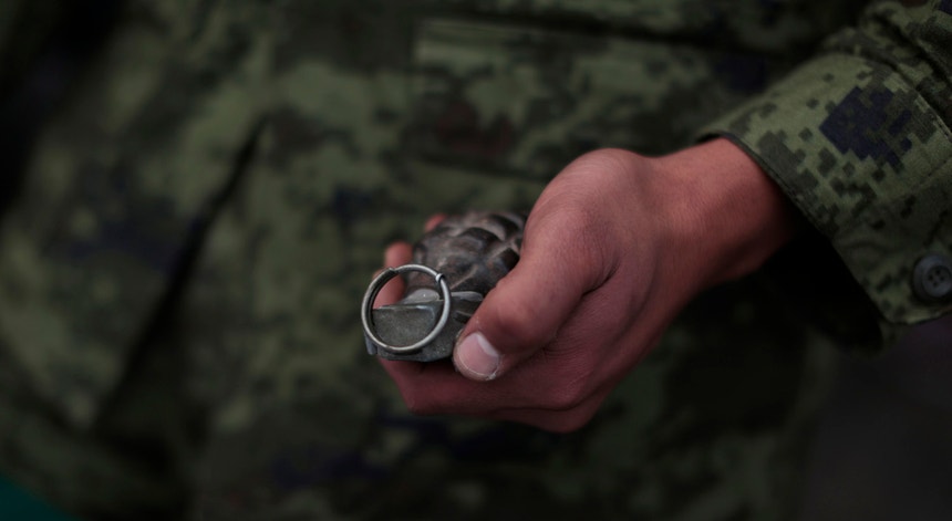 Granadas de mão ofensivas e munições de calibre 9 milímetros desapareceram de dois "paiolins" nas instalações militares dos Paióis Nacionais de Tancos.
