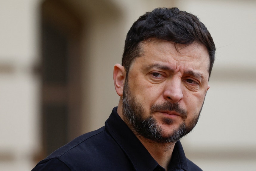 Imagem de Ucrânia envia plano de paz revisto aos EUA enquanto Trump fala com líderes europeus