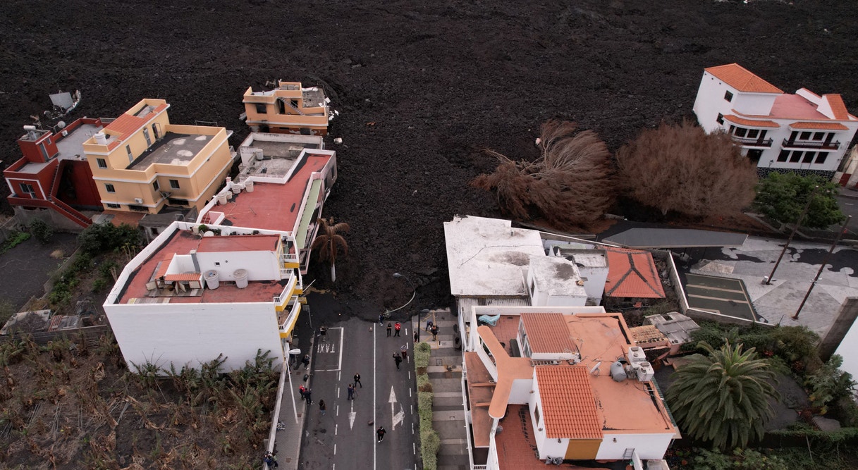  A povoa&ccedil;&atilde;o La Laguna ficou quase toda soterrada pela lava do vulc&atilde;o Cumbre Vieja. Ilha de La Palma, Can&aacute;rias, Espanha | Borja Suarez - Reuters 