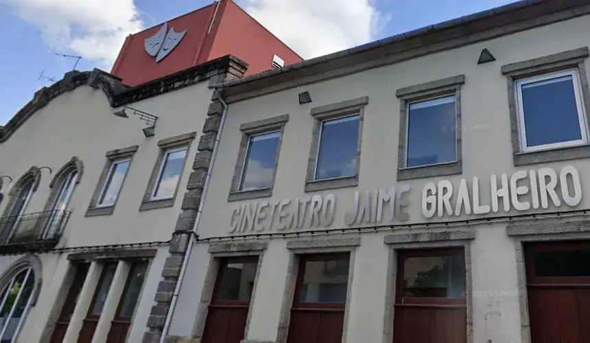 Imagem ilustrativa: Cineteatro Jaime Gralheiro em São Pedro do Sul salvo pela população de desapare