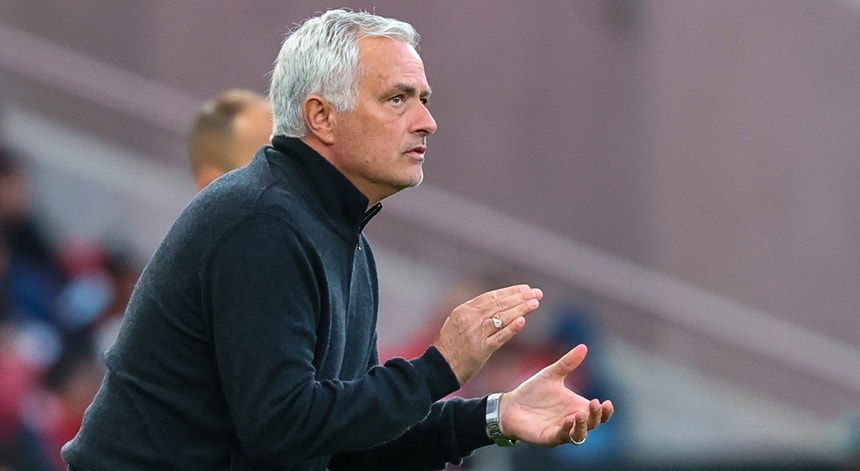 Imagem de Mourinho promete Benfica competitivo em Alvalade