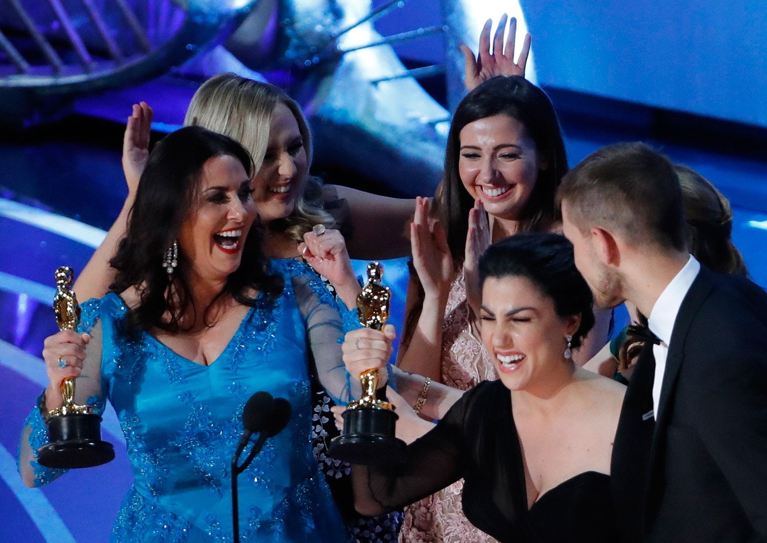  Rayka Zehtabchi e Melissa Berton /Mike Blake - Reuters 