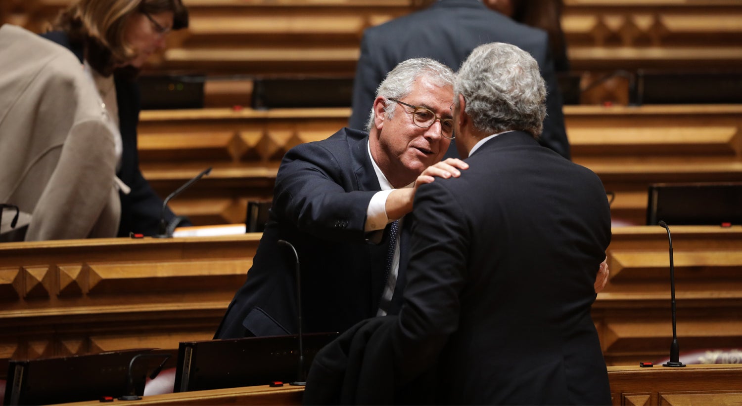 Resultado de imagem para Debate quinzenal. A estreia de Negrão e a pressão sobre Costa à esquerda