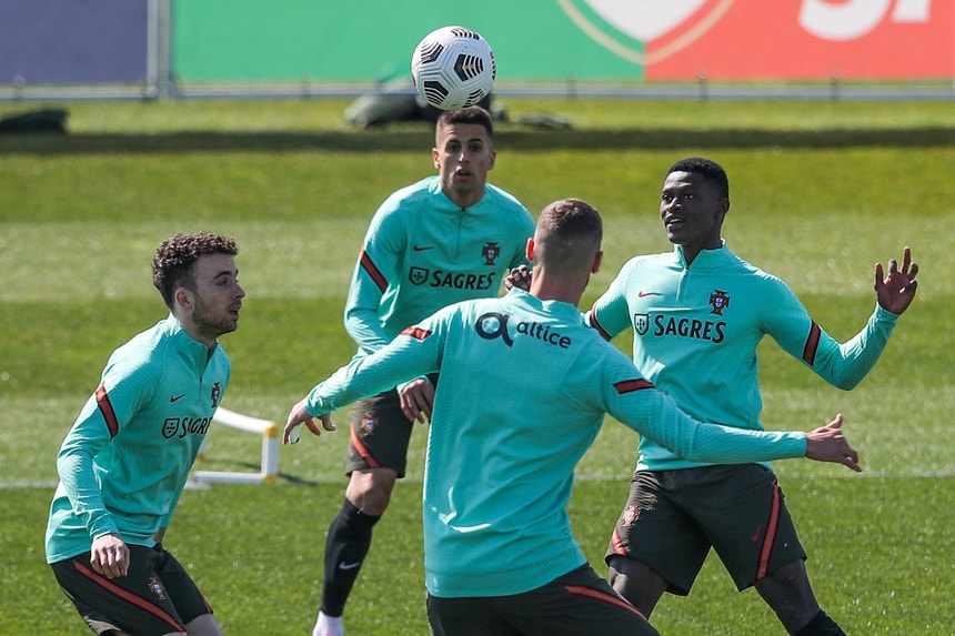 Mundial2022 Portugal Realiza Derradeiro Treino Antes Do Jogo No Luxemburgo