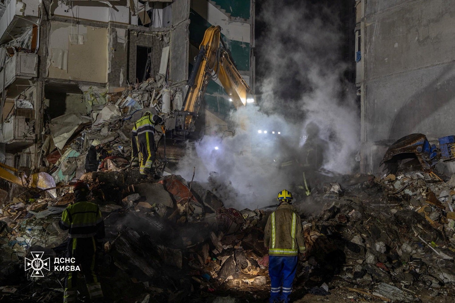 Novo balanço aponta para 21 mortos em ataque russo contra Kiev