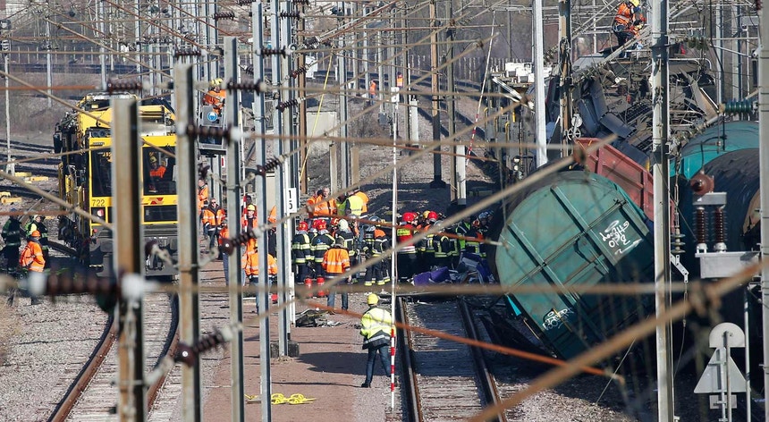 Um comboio de mercadorias e outro de passageiros colidiram no Luxemburgo a meio da manhã de dia 14 de fevereiro de 2017. Uma pessoa morreu e outras duas foram hospitalizadas em estado grave.
