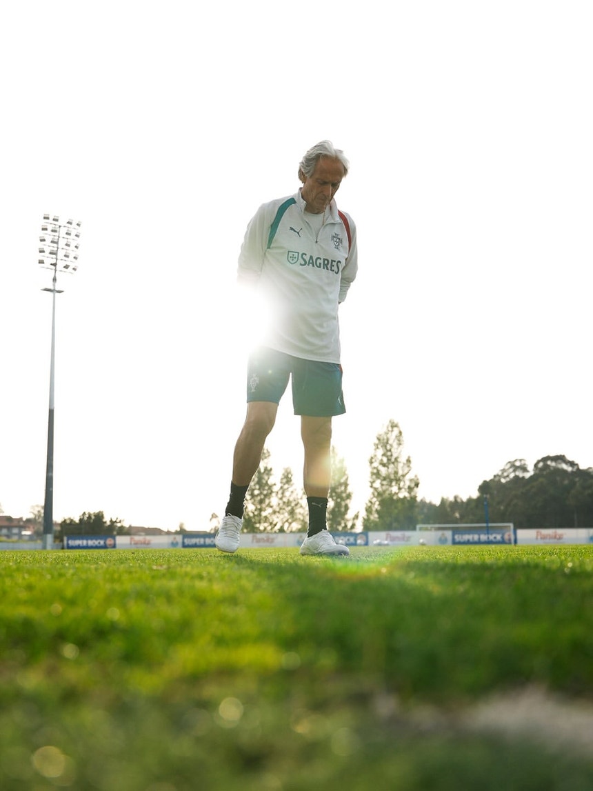 Imagem de Jesus concentrado no treino para "consolidar processos e preparar momentos decisivos"