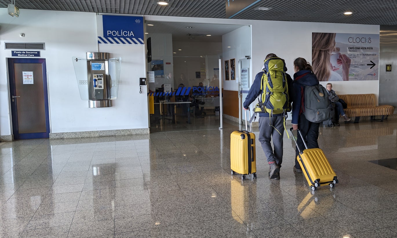 Detentions at air borders rose 34% and entry bans doubled in 2025, PSP says