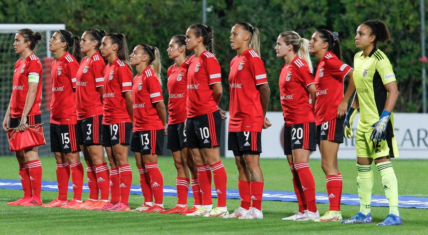 Fica para a história o primeiro "onze" do Benfica que jogou um desafio da fase de grupos da "Champions"feminina
