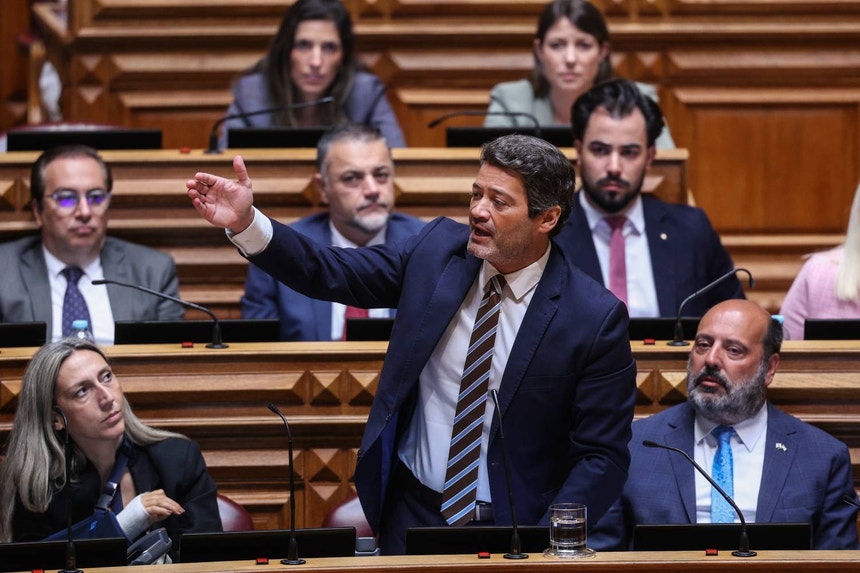 Ventura diz que Luís Neves não tem condições para continuar no governo