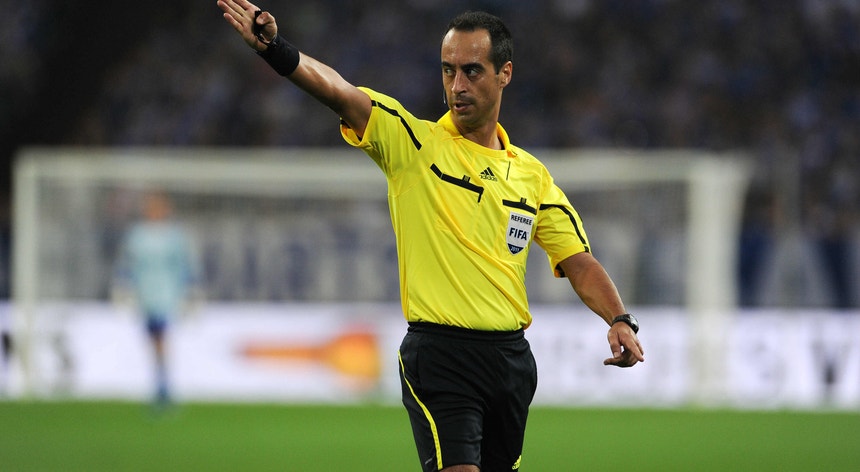 Jorge Sousa, árbitro internacional português

