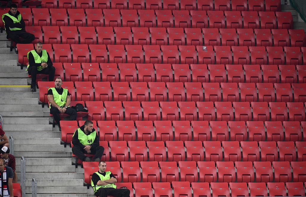 Imagem ilustrativa: Daqui ninguém passa