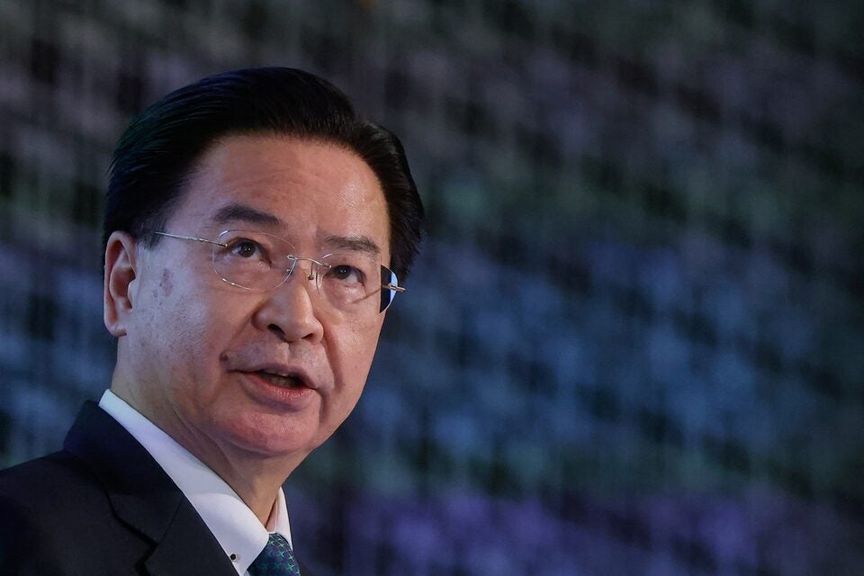 Chefe da segurança de Taiwan acusa China de alargar "guerra híbrida" ao Indo-Pacífico