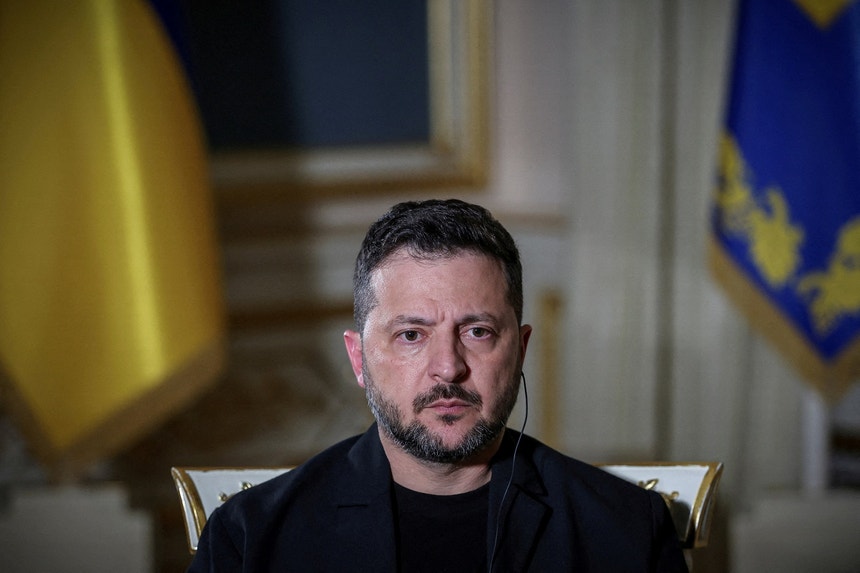 Zelensky reponde a Trump que cabe aos ucranianos escolher o líder e pede cessar fogo de 60 dias para eleições