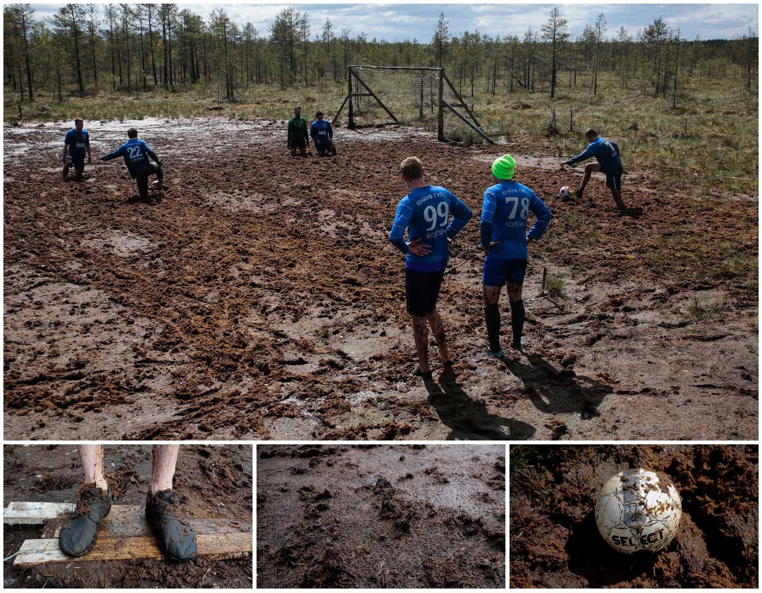  Na pequena cidade de Pogi, tamb&eacute;m na R&uacute;ssia, um grupo de pessoas joga futebol num campo de lama. Foto: Anton Vaganov - Reuters 